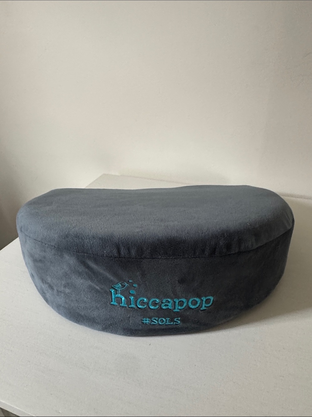 Hiccapop SOLS Gray Velvet pregnancy memory foam wedge pillow